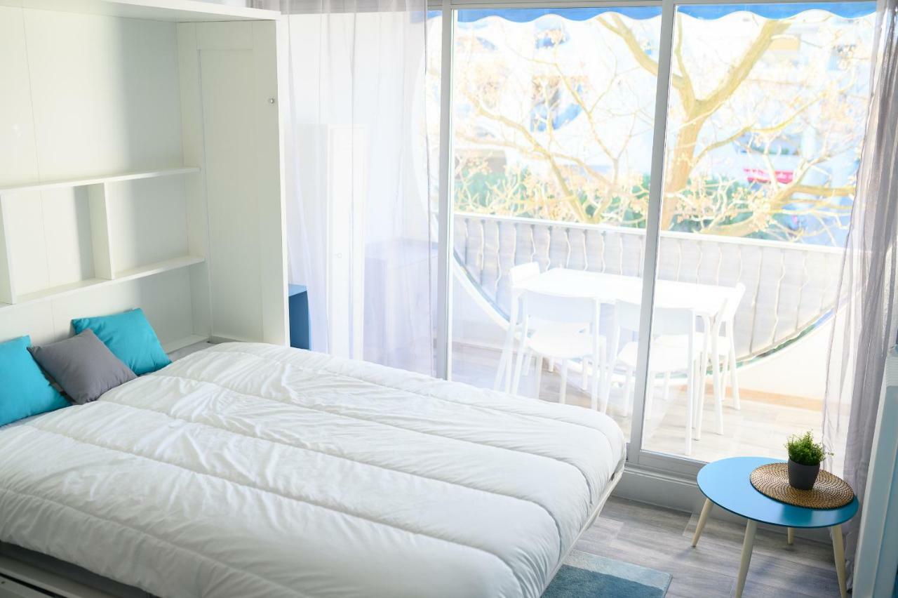 Studio En Centre Ville Avec Garage Et Wifi Ла-Гранд-Мот Экстерьер фото